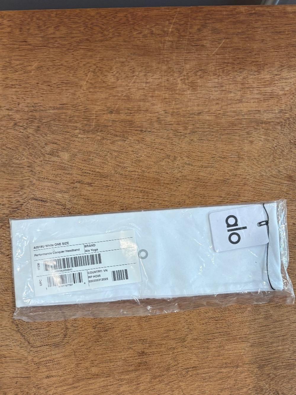 Alo Yoga Performance Conquer Headband White